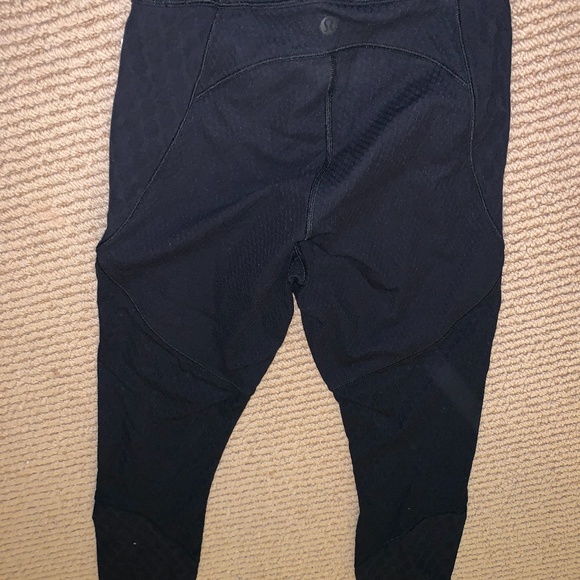 Lululemon Geo Tight *Black - Picture 3 of 5